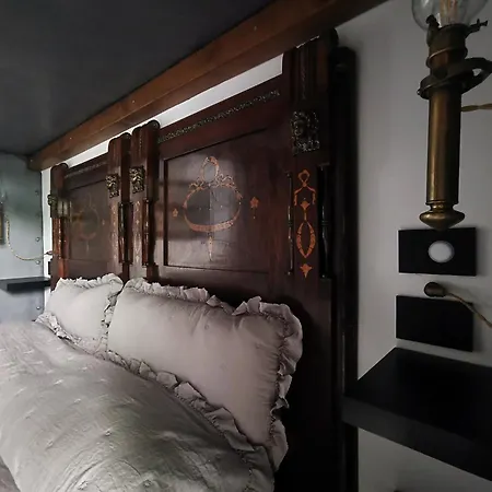 The Kraken Bed and breakfast