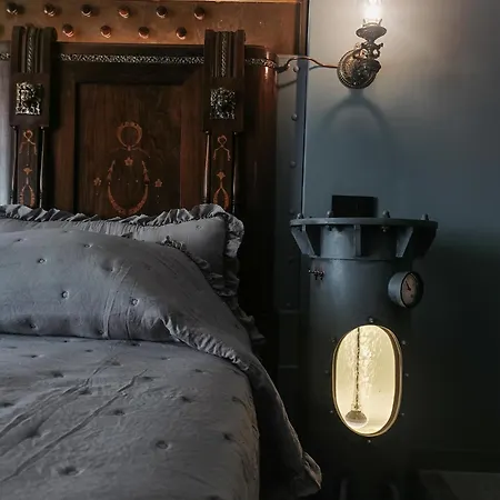 The Kraken - Steampunk Boutique In Отель типа 