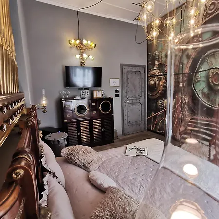 The Kraken - Steampunk Boutique In Отель типа 