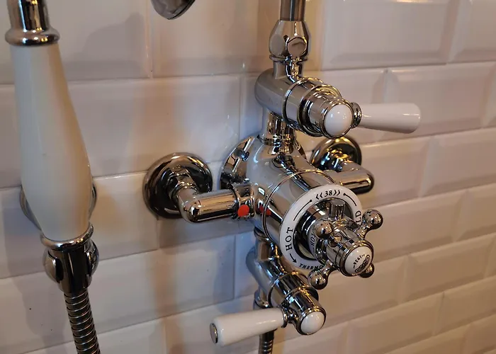 The Kraken - Boutique Design In - Steampunk Atmosphere Bed & Breakfast 3*