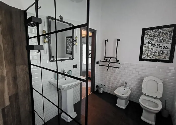 The Kraken - Boutique Design In - Steampunk Atmosphere B&B 베르가모