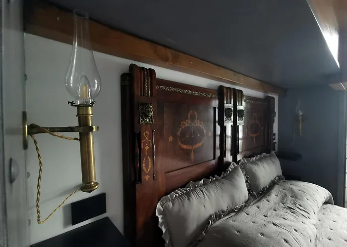 B&B The Kraken - Boutique Design In - Steampunk Atmosphere 3*