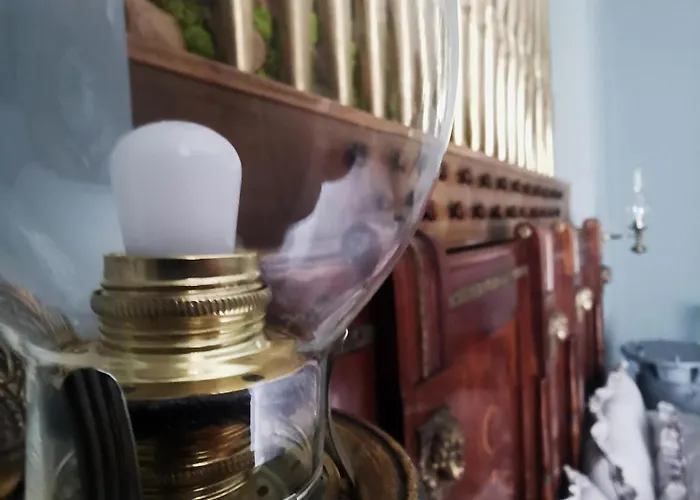 Bed & Breakfast The Kraken - Boutique Design In - Steampunk Atmosphere