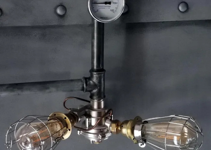 The Kraken - Boutique Design In - Steampunk Atmosphere Bergamo