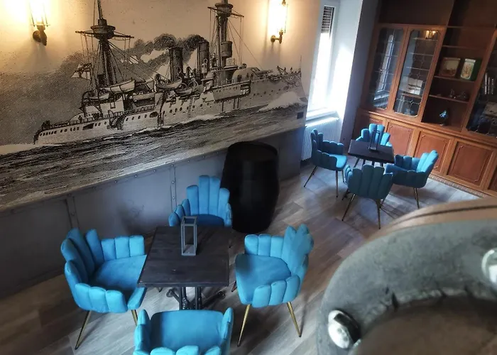 Oda ve Kahvaltı The Kraken - Boutique Design In - Steampunk Atmosphere Bergamo